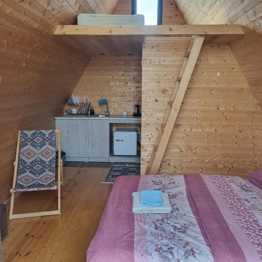 Cottage In Udabno المظهر الخارجي الصورة